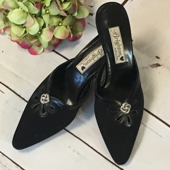 Brighton Shoes - ❇️$2/20 Brighton Mule with Heart Embellishment!